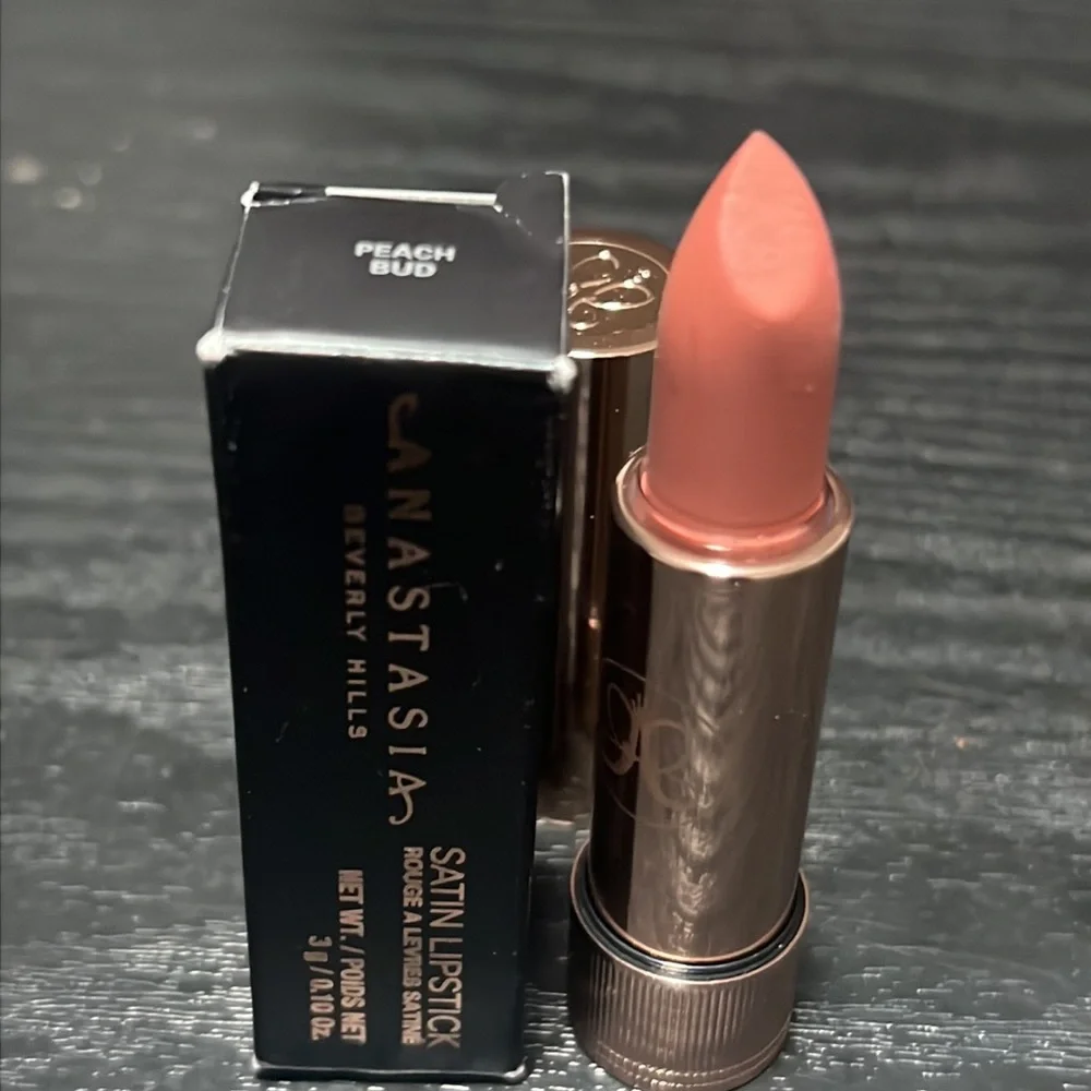 🌙💕Peach Bud Anastasia Beverly Hills Satin Lipstick